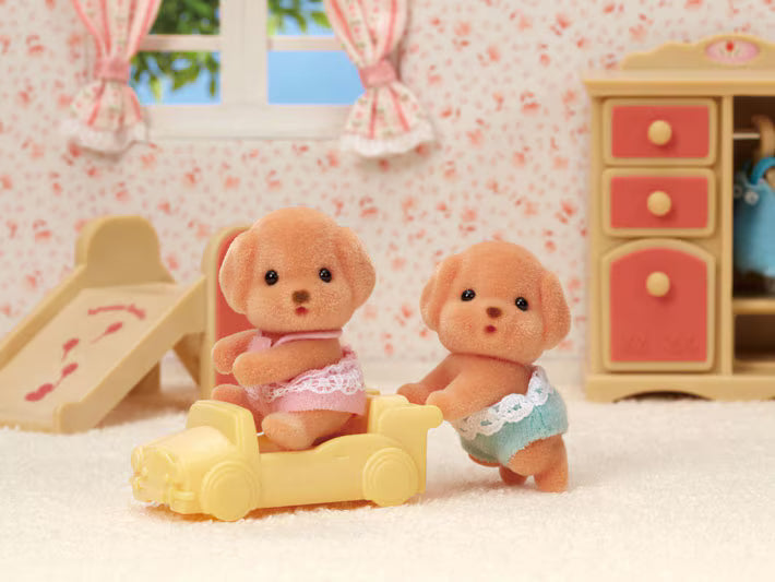 CC2144 - BL TOY POODLE TWINS CALICO CRITTERS